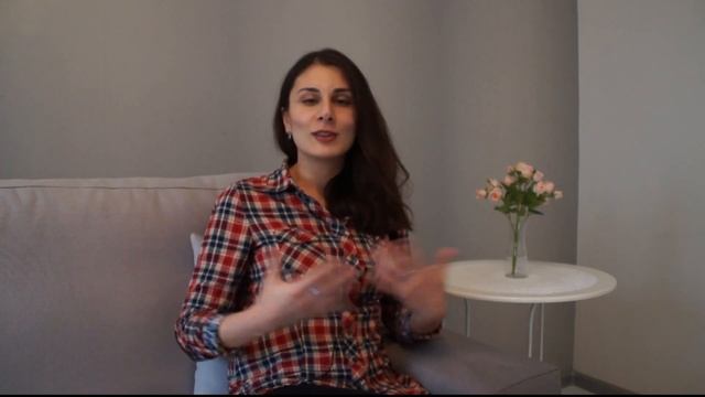 Гексли. Улыбка стюардессы. Соционика.