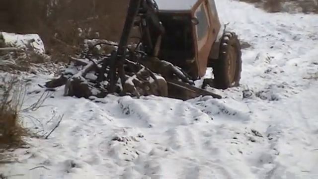 хороший тракторист и на яму с трактором пойдёт смотреть онлайн