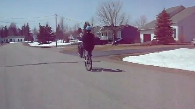 Giant Yukon 2010 wheelies part 2 смотреть онлайн