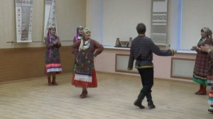 Удмуртская народная игра " Вить парен "