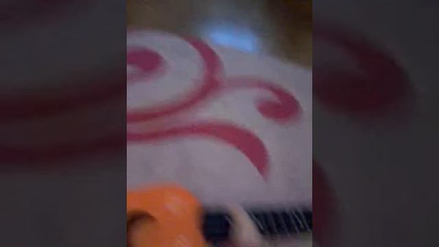 Мне подарили гитару!!! смотреть онлайн