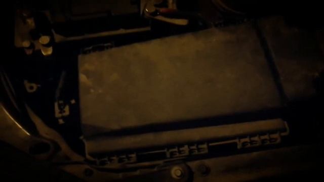 Не работает моторчик стеклоочистителя и не брызгает омывающая жидкость на OPEL ASTRA GTC H 1.8 МКПП смотреть онлайн