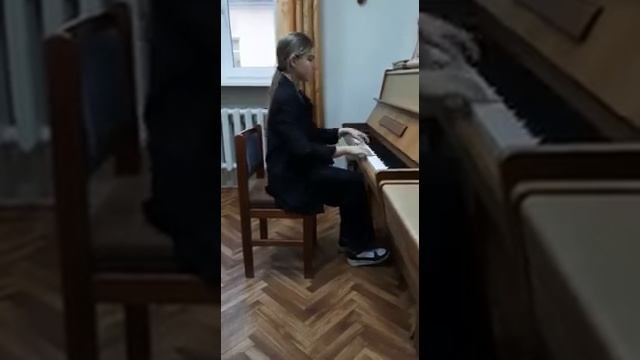 Н. Торопова "Падают листья" смотреть онлайн