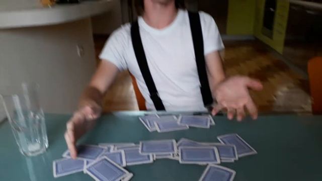 Пукаем дома вместо улицы смотреть онлайн