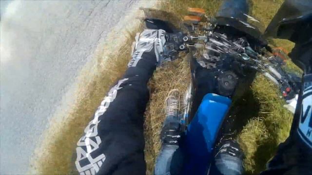 Summer moments #1 Riding / Wheelies / Enduro ][ Yamaha DT 125 / Gilera Runner 50 смотреть онлайн