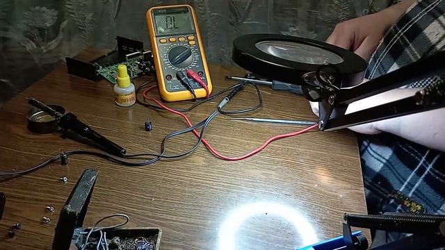 Ремонт DVB-T2 ресивера World Vision T62A - не включается смотреть онлайн