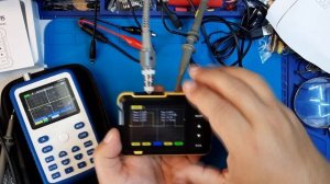 Портативный цифровой осциллограф FNIRSI DSO152 Мини .