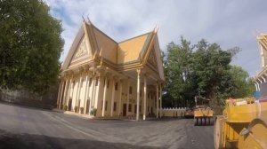 Phnom Penh Silver Pagoda 1