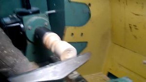 Точение рюмки с кольцом на токарном станке.