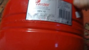 замена мембранного бачка