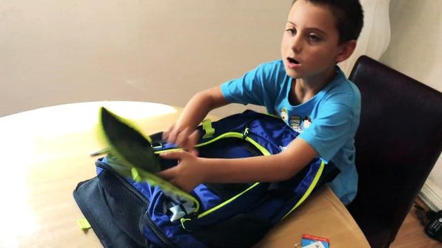 Распаковка рюкзака Arena смотреть онлайн