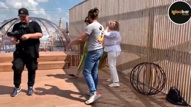 Настасья Самбурская в гостях у Иглубар #igloobar
