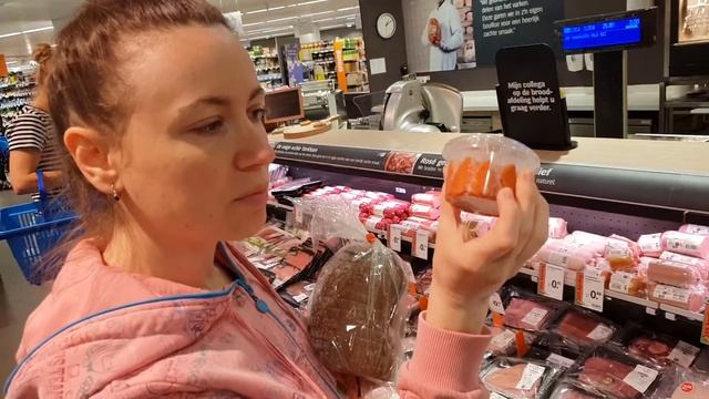 ЕМ СВЕЖИЙ ФАРШ С ХЛЕБОМ ☕ вкусный обзор еды смотреть онлайн