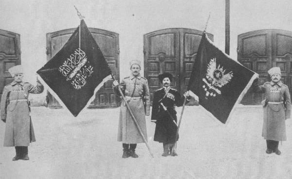Турки требуют вернуть им боевые знамена 1916 г.mp4