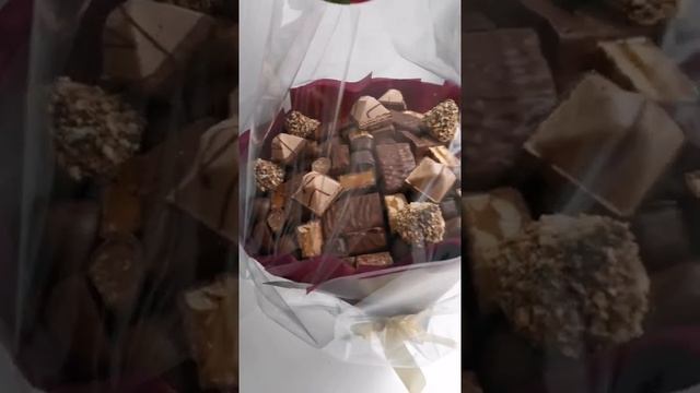 Букет из конфет на восьмое марта ♥️