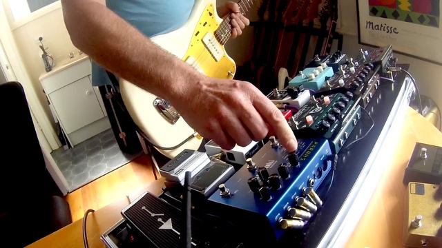 J Mascis Jazzmaster - Pedal Board - Laney VH100R смотреть онлайн
