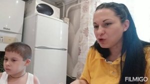 кушаем роллы?