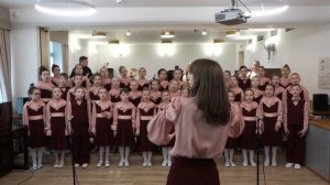 Хор «Зарянка»ДШИ №14. «Рождественское чудо», «Рождественская песня», «Островок» 12.02.2022г.