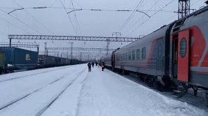 Сергач. Поезд №133/134 Санкт-Петербург - Казань. Прибытие, стоянка и отправление по станции Сергач.