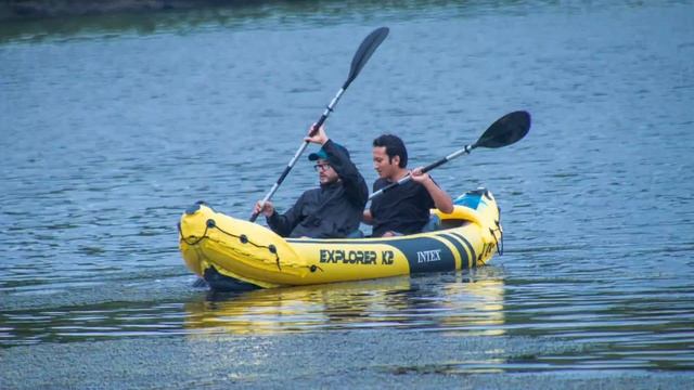 Kayaking on inflatable kayak in CT - July 2016 смотреть онлайн