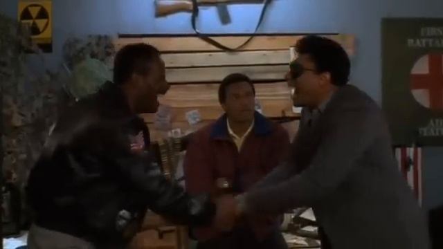 Im Gonna Git You Sucka Medals смотреть онлайн