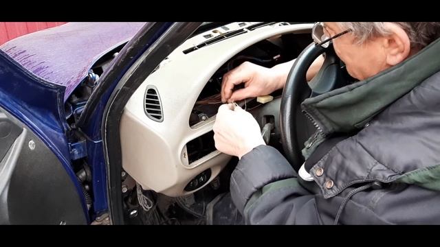 Нива шевроле, за малым не загорелась смотреть онлайн