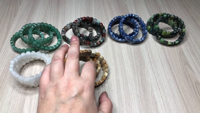 Блиц-видео. Каменные браслеты . смотреть онлайн