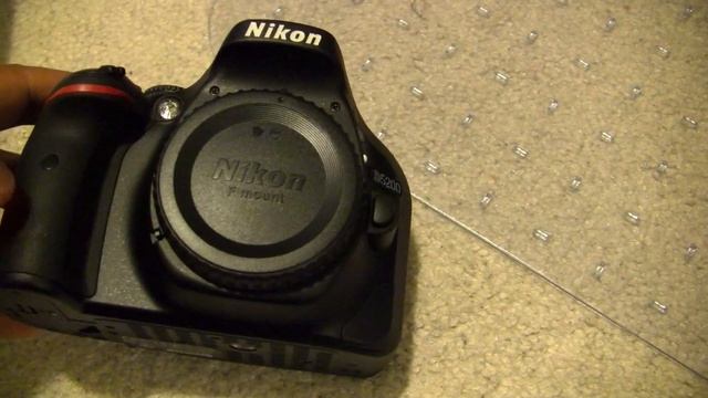Nikon D5200 Unboxing Kit DSLR смотреть онлайн