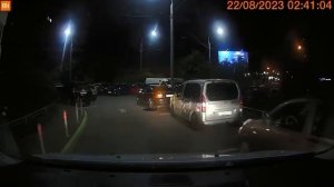 Момент взрыва над Красногорском.

Сегодня ночью ВС РФ отразили атаку шести беспилотников.