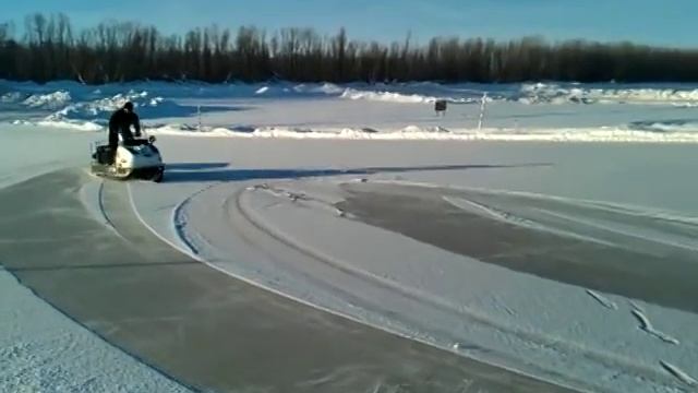 Дрифт на буране.mp4 смотреть онлайн