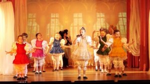 На балу. Фрагмент Новогоднего спектакля. Эстрадная студия "Фантазматика"