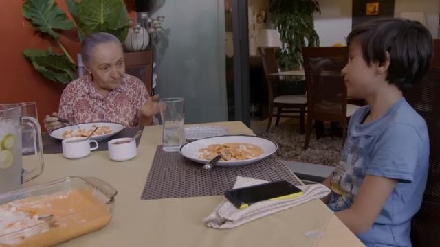 Verónica rechaza la carta de amor de Gonzalo | La Rosa de Guadalupe 2/4 | El reto del abecedario смотреть онлайн