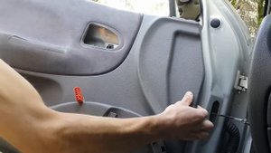 ? Не работает центральный замок в рено меган 1.Ищем причину.