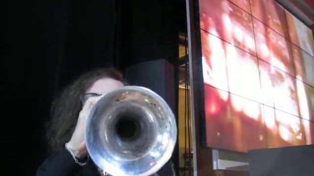 Sherlock Holmes in Jazz ( маэстро попросил... ) смотреть онлайн