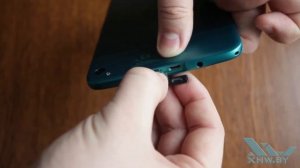 Как вставить microSD-карту в PocketBook 650 (XHW.BY)