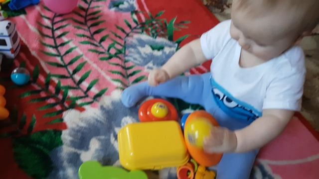 Пирамидка малыша.Как собрать пирамидку.Развиваем маторику рук.educational game смотреть онлайн