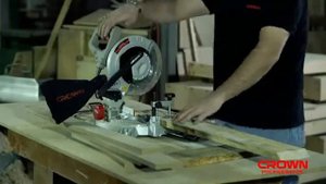 Crown Mitre Saw CT15235