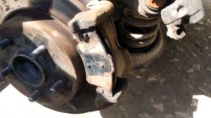 Ford Focus 2 как устранить стук задних тормозных колодок