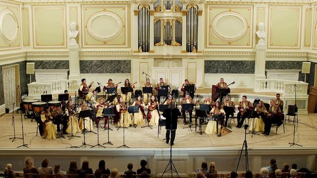 В. Кикта “Смоленские кадрили” исп. Государственный оркестр русских народных инструментов «Метелица».
