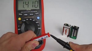 тестирование батарей 1,5В и 9В