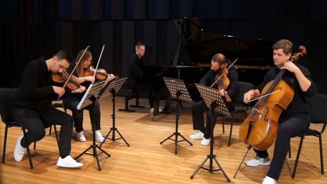 A.Kalyapichev - Movements (Движения) ( from "Episodes" ) смотреть онлайн