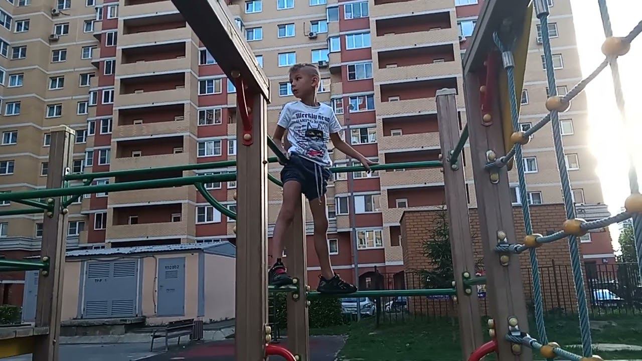 Трюки на турнике