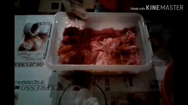 мариновка кролика на шашлык . и его жарка на мангале