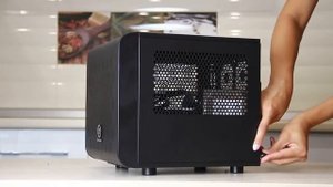 Thermaltake Core V1 первый русский обзор