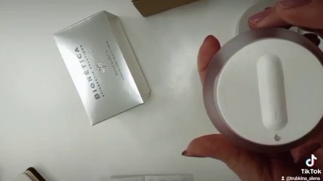 Крем для лица. Эпигенетика. #АлёнаТрубкина #эпигенетика #морщины #поры #питание #стволовыеклетки смотреть онлайн