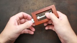 Невероятная головоломка Болт и как его достать?