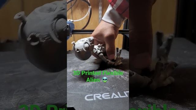 3D Printed Flexible Alien 👽 смотреть онлайн