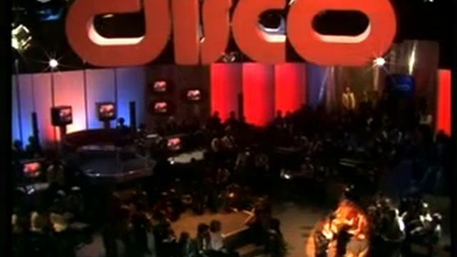 Love is in the air-John Paul Young-LIVE смотреть онлайн