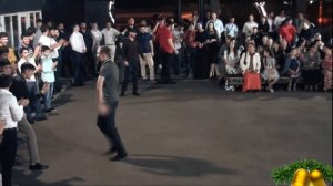 Самые шикарные танцы Ловзар под зажигательную Чеченскую лезгинку 2024