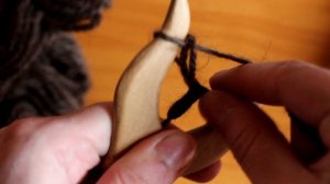 Плетём шнурок на вилке